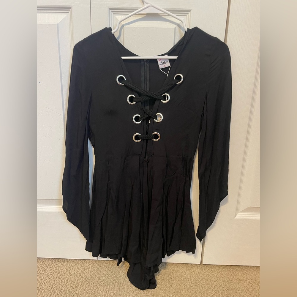 Selfie Leslie Black long sleeve romper with shoe lace tie in middle